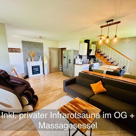 Mitten Im Schwarzwald Mit Infrarot-Sauna Und Garagenparkplatz Schönwalde Eksteriør billede